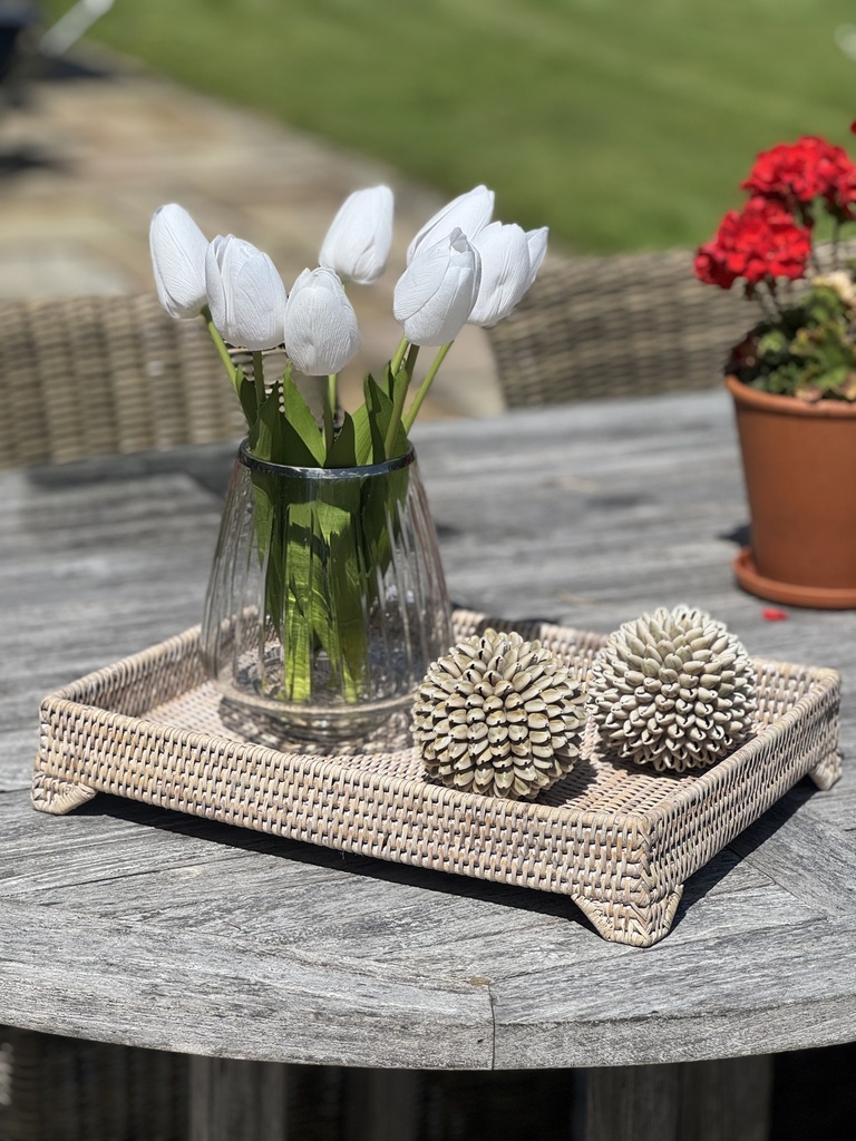 Whitewashed Rattan Tray on legs - M 